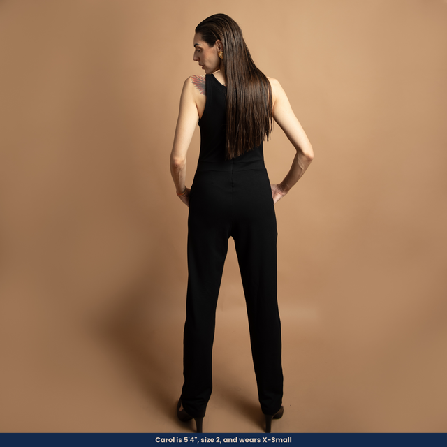 Angel - Sleeveless Fitted Jumpsuit with Pockets